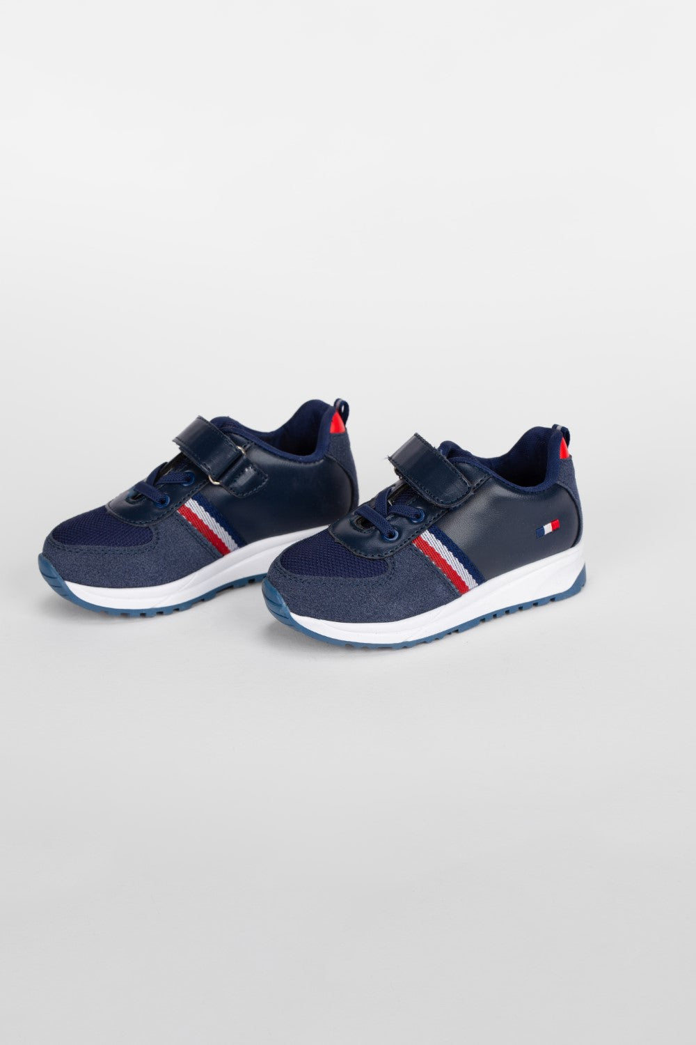 Boy's Lace Up & Chamois Running Shoes
