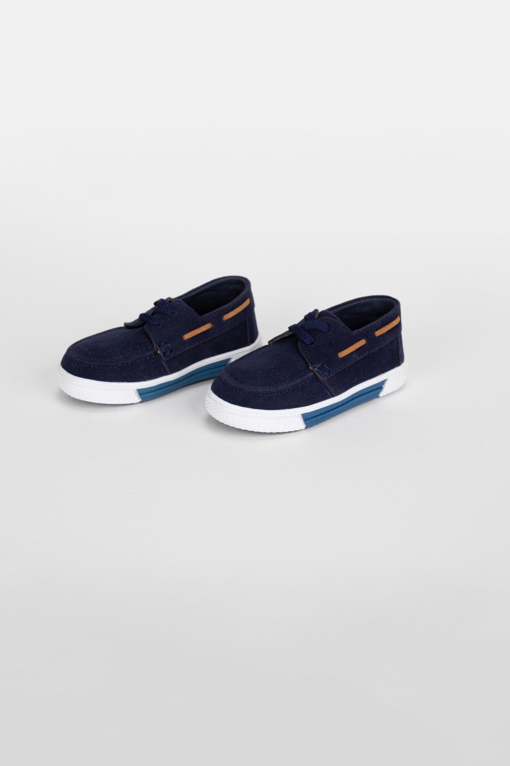 Boy's Flat Sole Chamois Casual Shoes With Unique Style