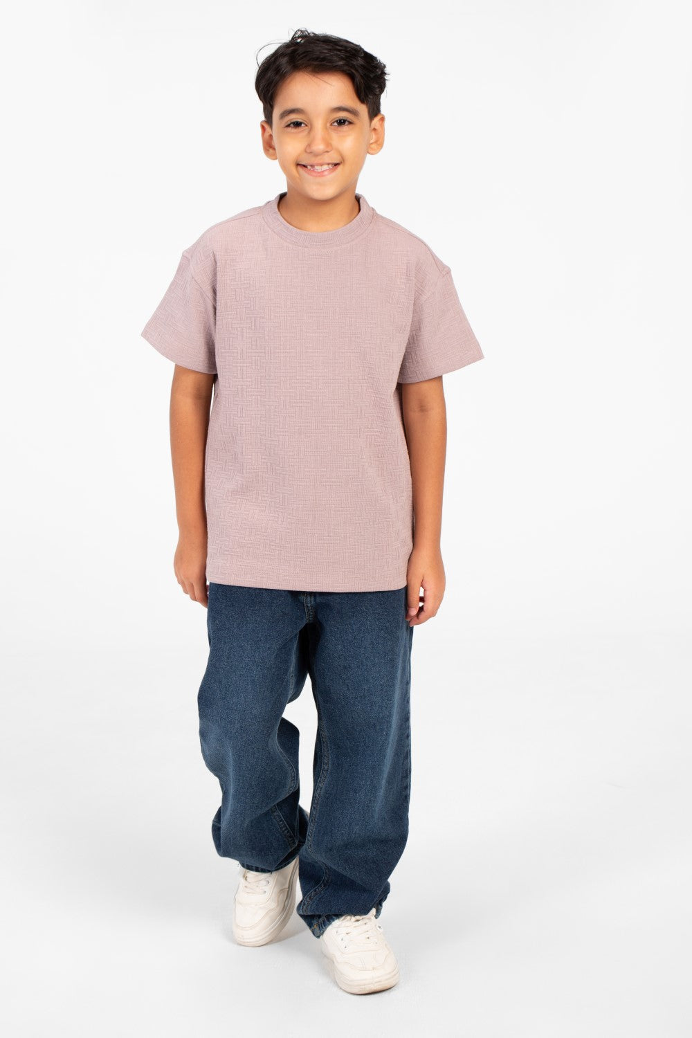 Boy's Short Sleeved T-shirt With Basic Details And A Modern High Quality Design
