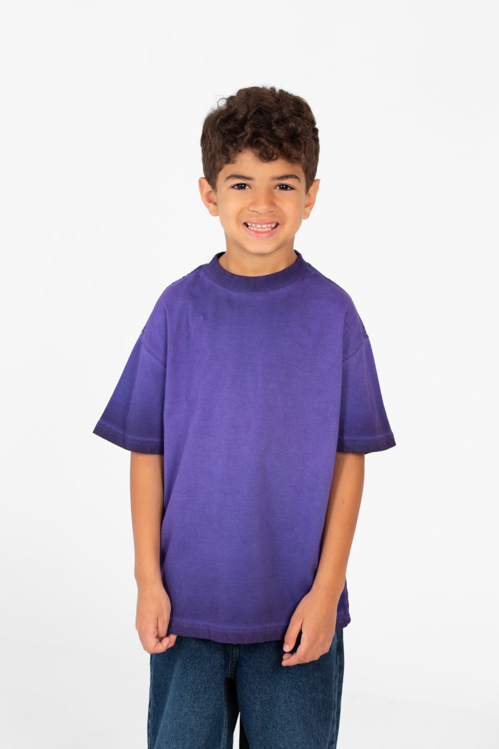 قميص صيفي أساسي واسع بأكمام نصفية للأولاد