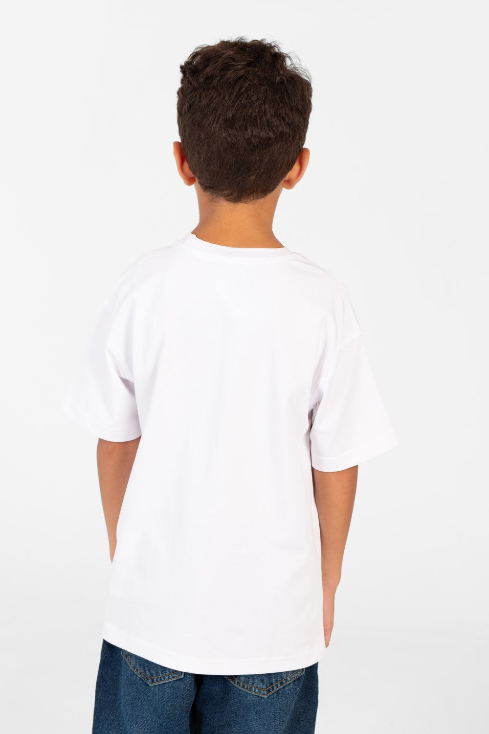 قميص نصف كم واسع أساسي للأولاد