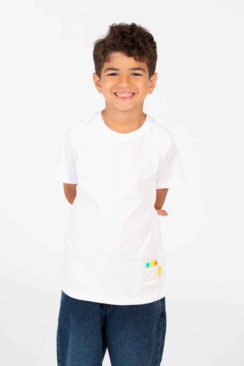 قميص بولو أساسي برقبة دائرية للأولاد