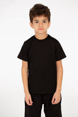 قميص نصف كم أساسي للصبيان