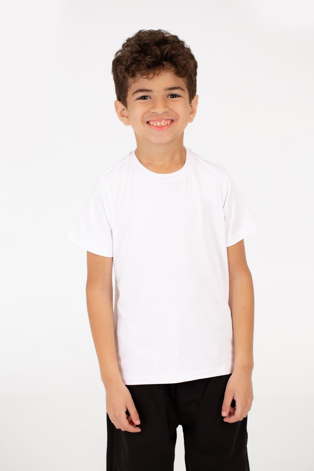 قميص نصف كم أساسي للصبيان