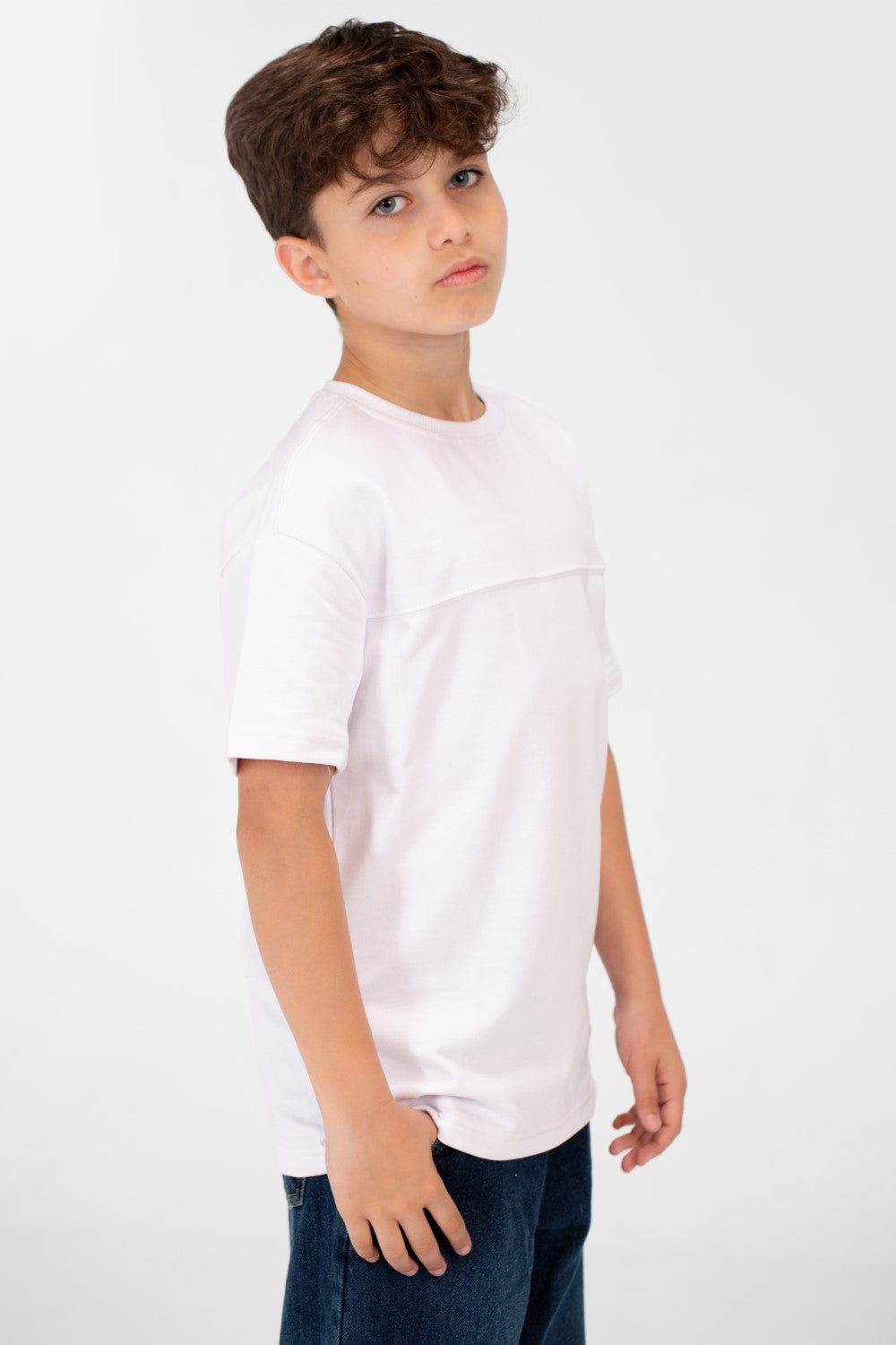 قميص نصف كم أساسي عالي الجودة للأولاد