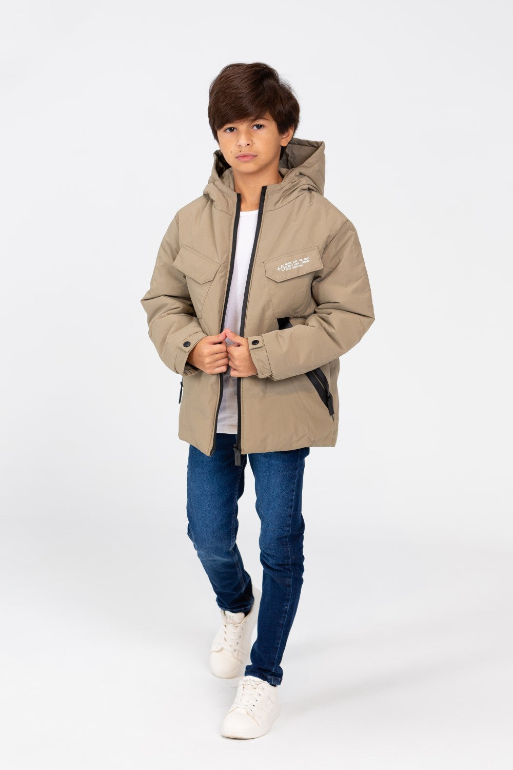 Boy's Waterproof Puffer Jacket With Front Pockets And Long Sleeves