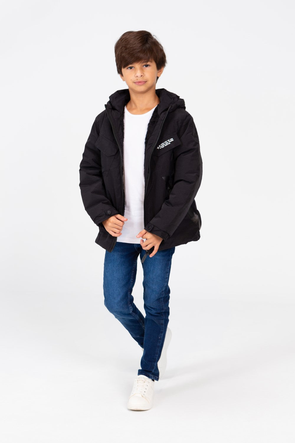 Boy's Waterproof Puffer Jacket With Front Pockets And Long Sleeves