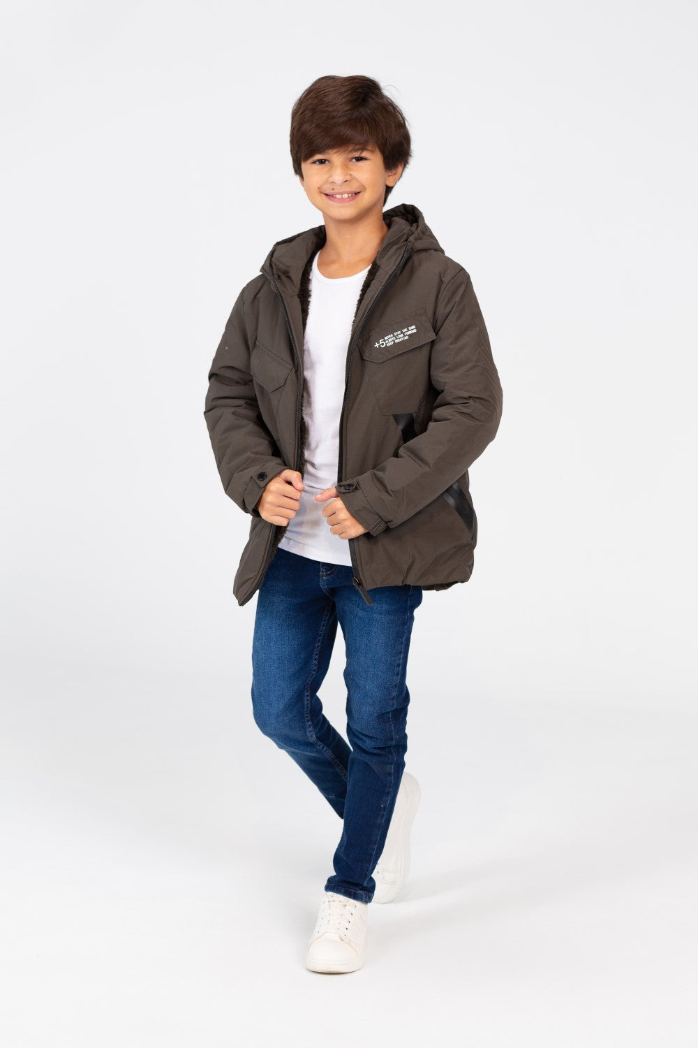 Boy's Waterproof Puffer Jacket With Front Pockets And Long Sleeves