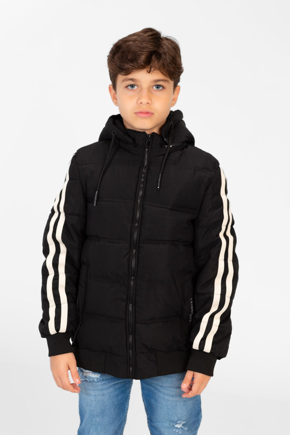 Boy's Puffer Jacket With Front Zipper And Striped Sleeves