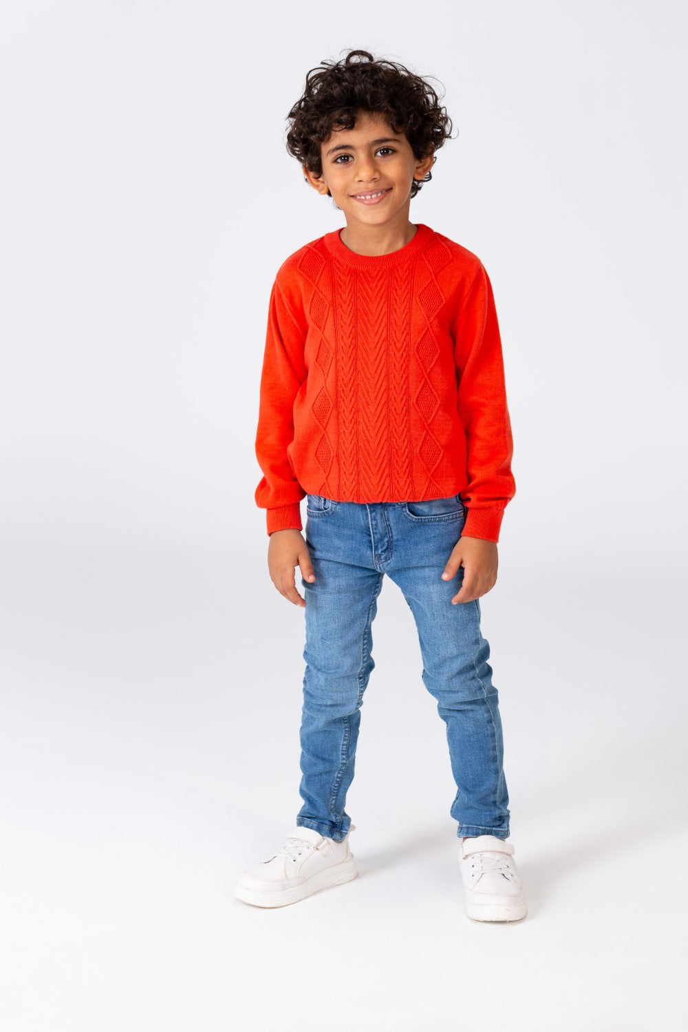 Boy's Pullover With A Round Neck And Long Sleeves In Breathable Material