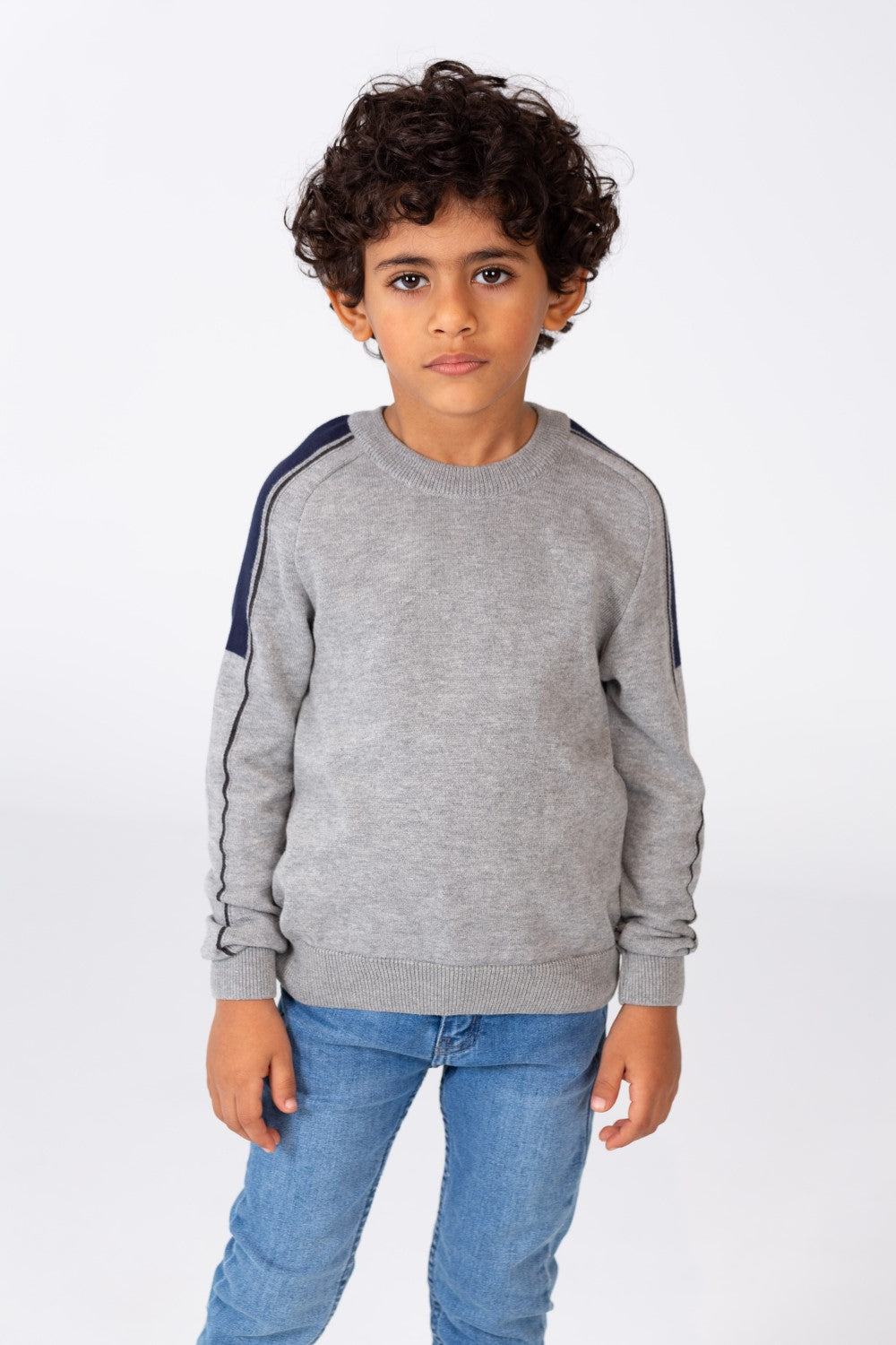 Boys Round Neck Pullover With A Modern Cut And Breathable Material