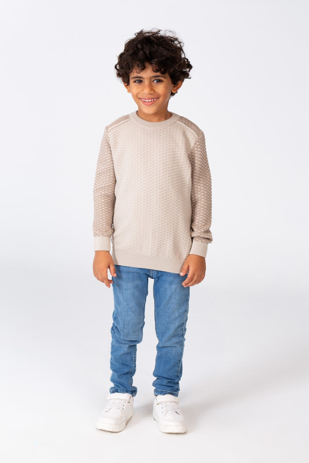 Boy's Plain Pullover With A Round Neck Made Of Cotton Material