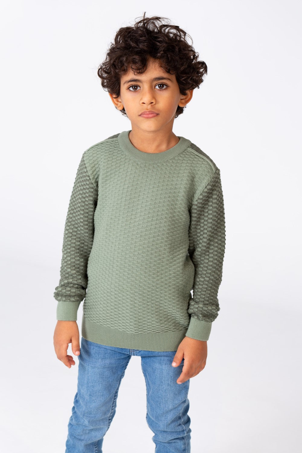 Boy's Plain Pullover With A Round Neck Made Of Cotton Material