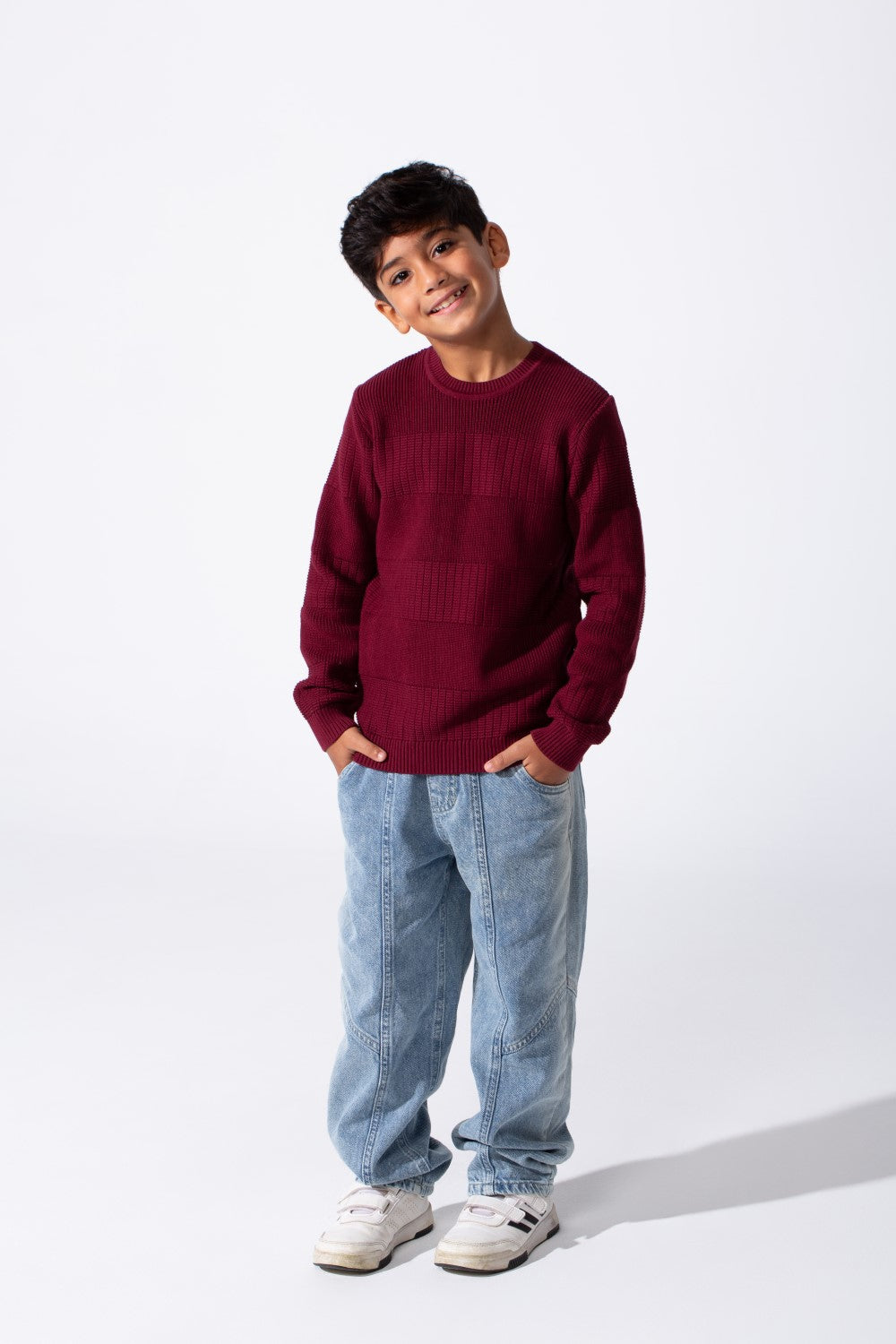 Boy's Slim Fit Cotton Pullover With Long Sleeves And A Round Neck