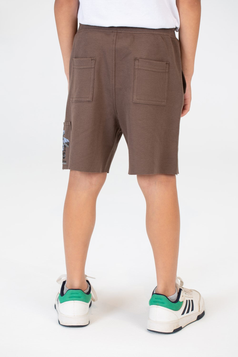 شورت Milton للأولاد بخصر مطاطي وجيوب أمامية وخلفية