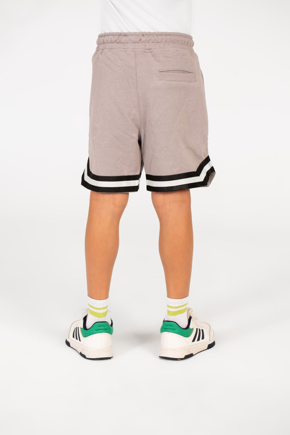 شورت Milton للأولاد بطبعة Cool مخططة بخطين