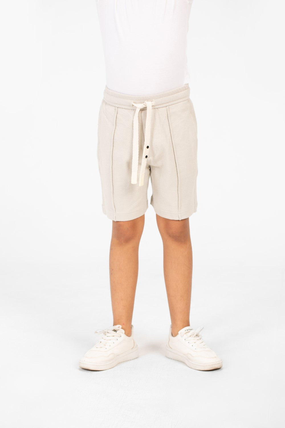 Boy's Milton Short With Elastic Waistband And Side Pockets In Modern Design