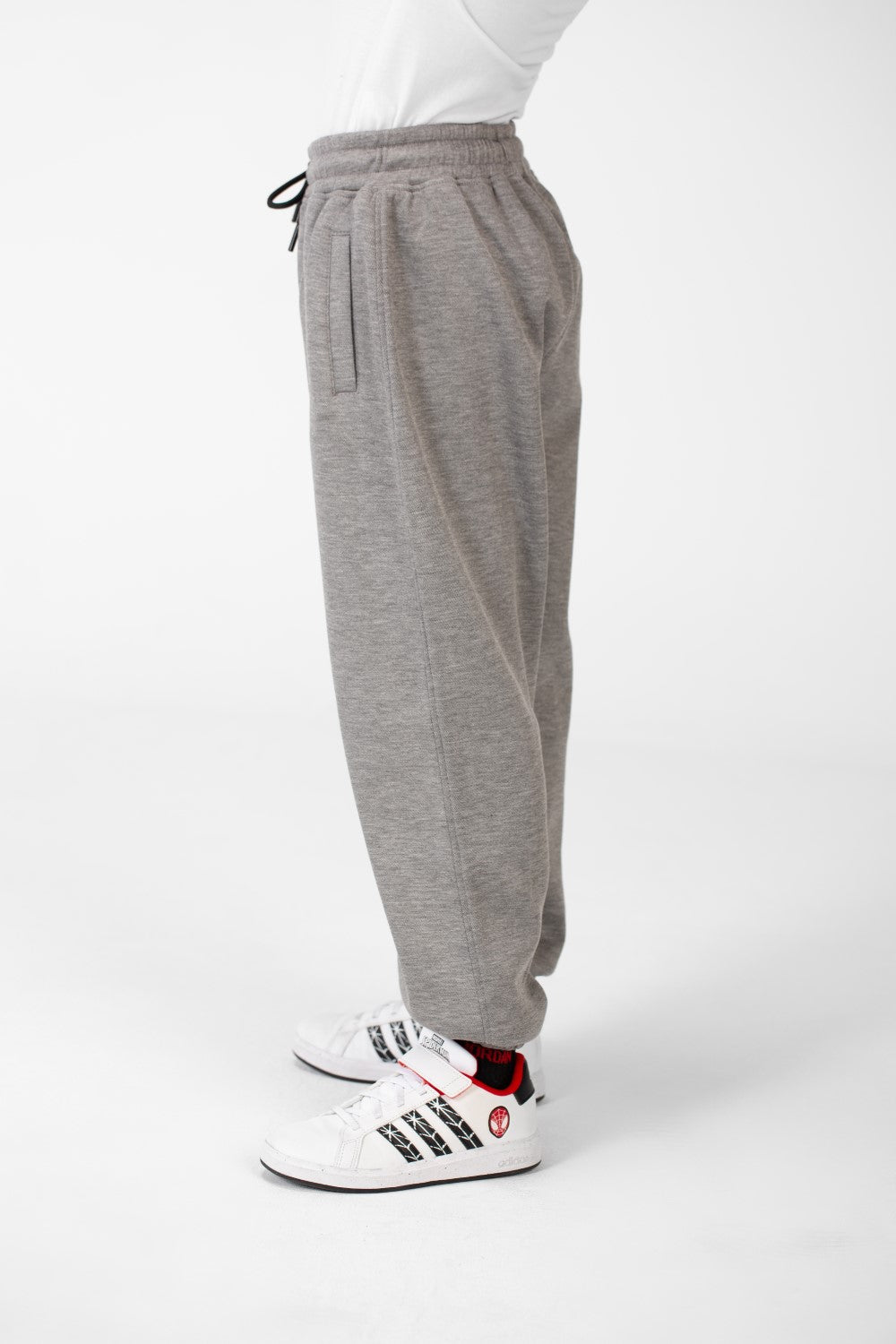 Boy's Basic Jogger Sweatpants With Drawstring Closure And Pockets