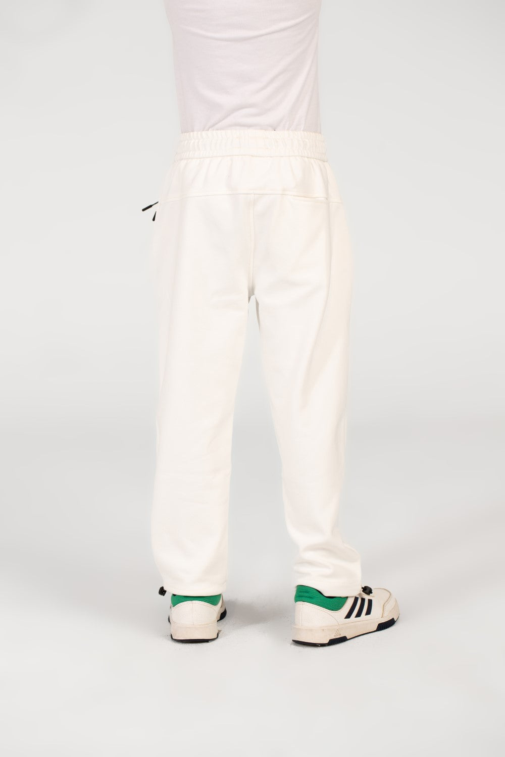 بنطال رياضي عملي واسع الصبيان