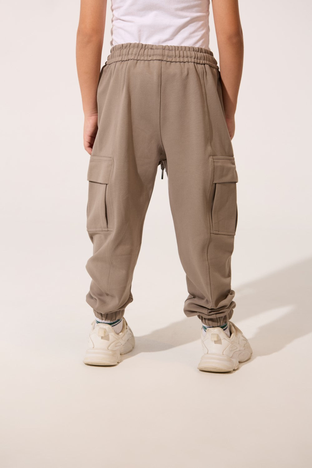 Boy's Oversize Sweatpants With Elastic Waistband And Side Pockets