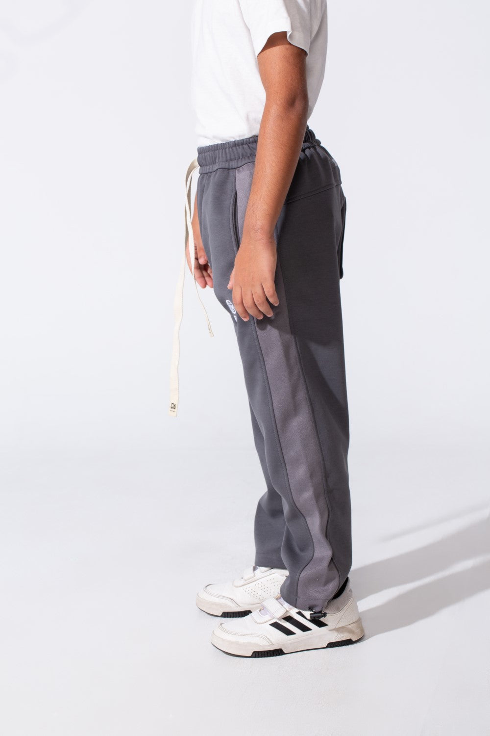 Boy's Tomato Sweatpants With Elastic Waistband And Drawstring