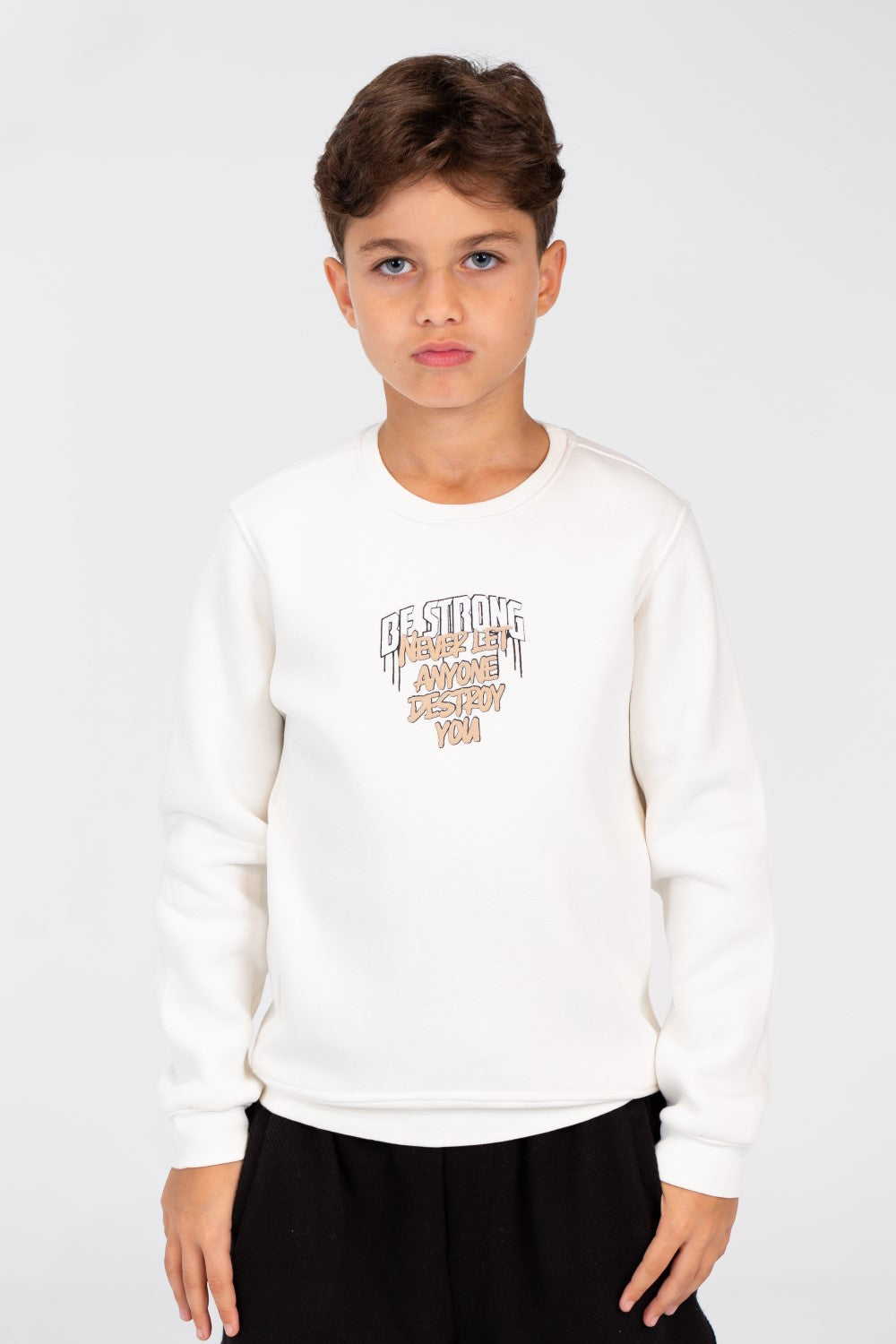 Boy's Sweatshirt With A Round Neck And Front Print