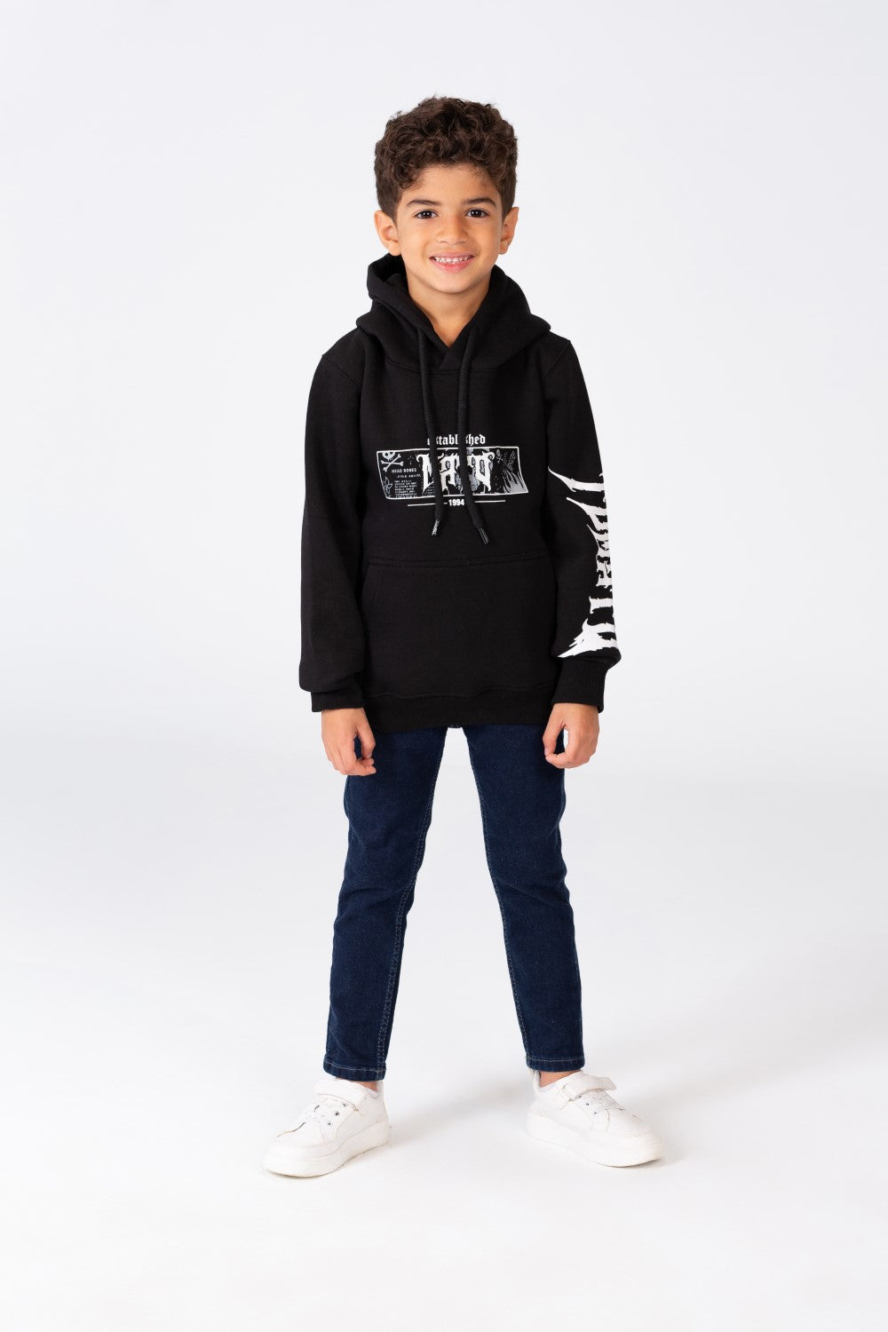 Boy's Hoodie Cut Sweatshirt Printed On The Front And Back Made Of Milton Material