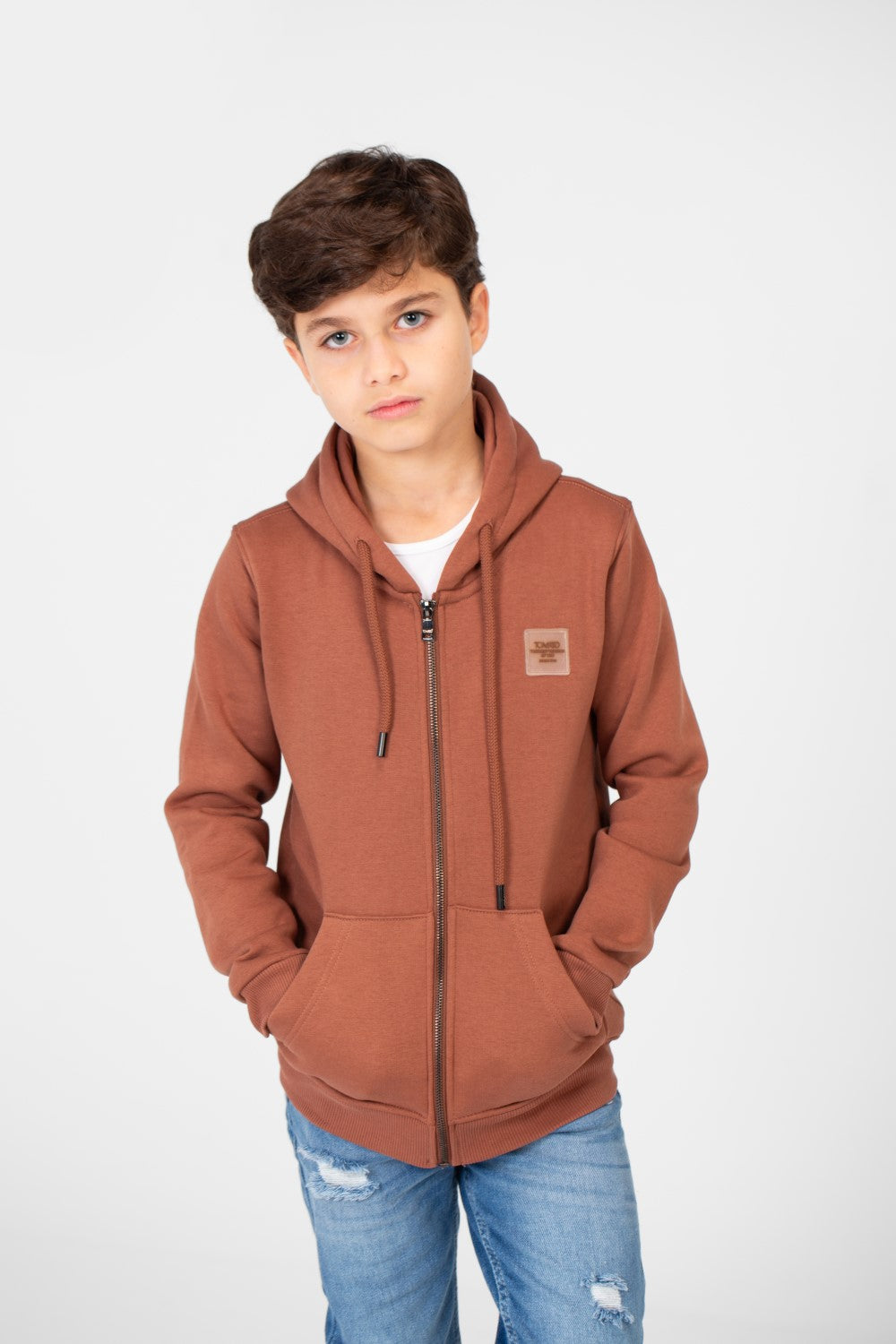 سويت شيرت بغطاء رأس أساسي بسحاب كامل وجيوب للأولاد