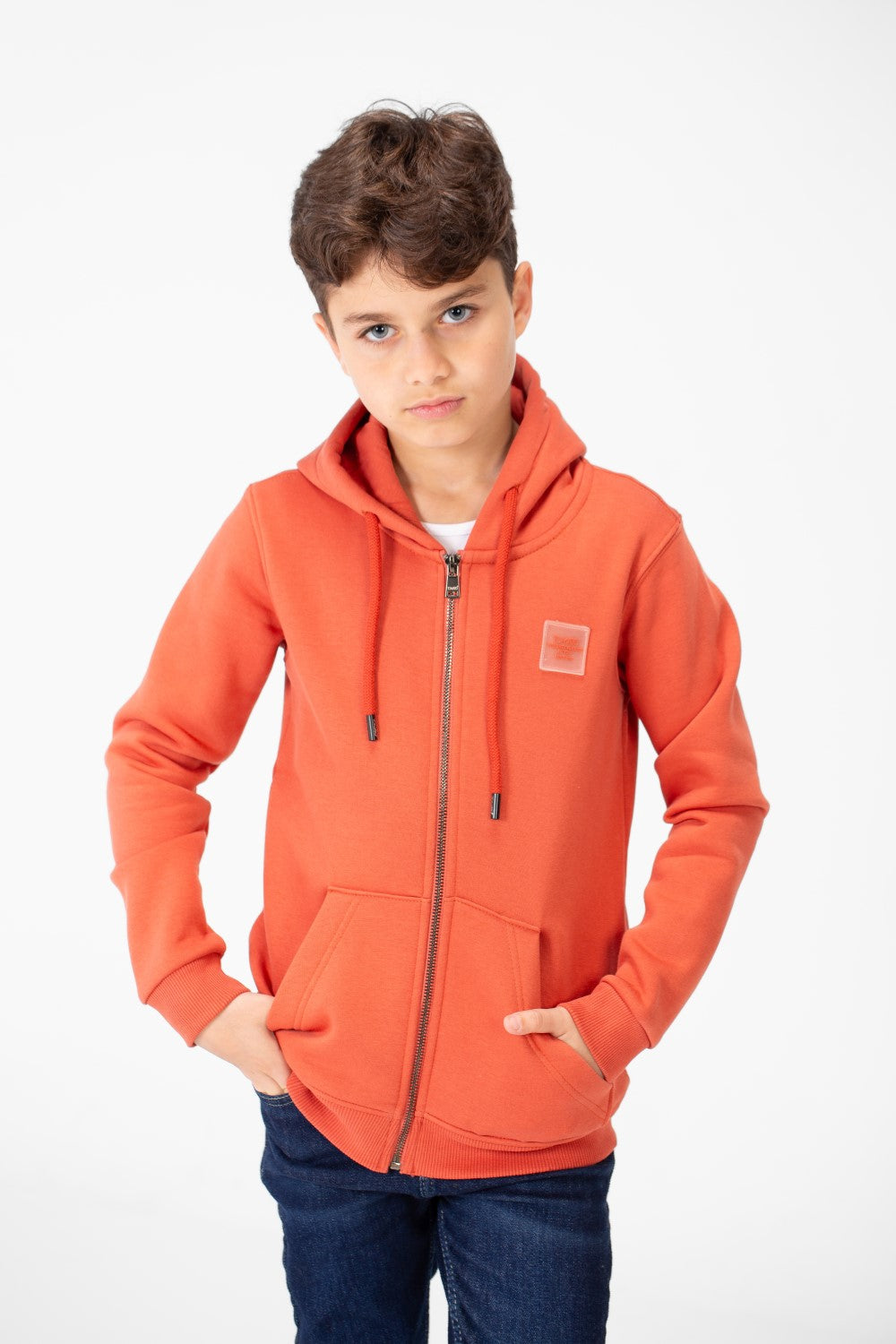 سويت شيرت بغطاء رأس أساسي بسحاب كامل وجيوب للأولاد