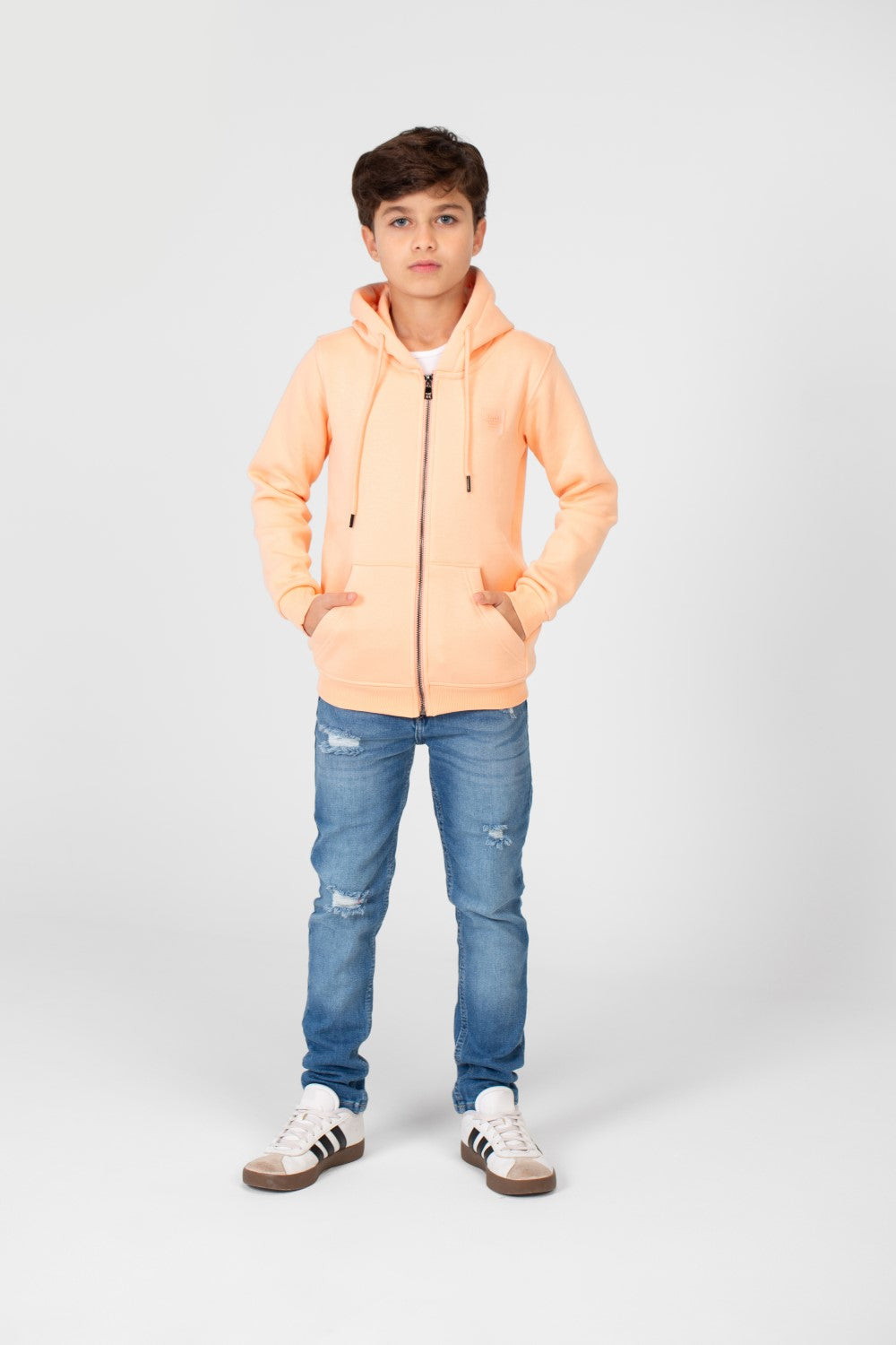 سويت شيرت بغطاء رأس أساسي بسحاب كامل وجيوب للأولاد