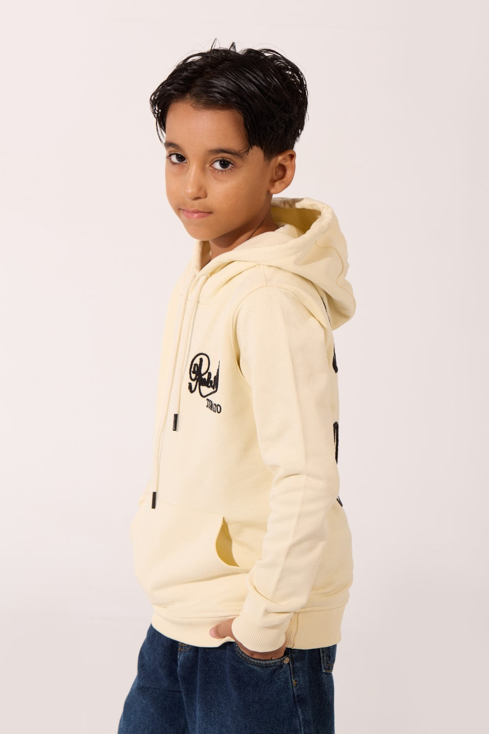 Boy's Tomato Slim Fit Sweatshirt With Front Pocket And Hood