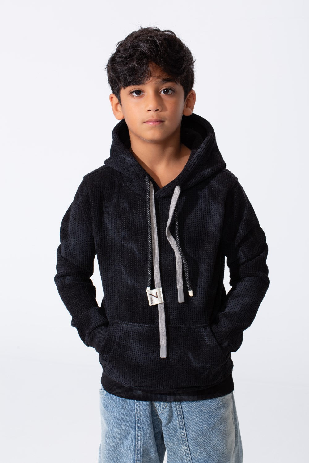 Boy's Slim Fit Washed Hood Sweatshirt With A Front Pocket And Modern Design
