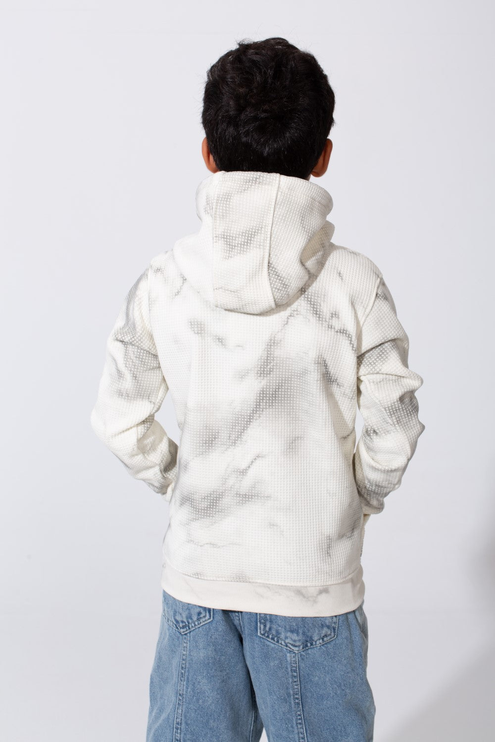Boy's Slim Fit Washed Hood Sweatshirt With A Front Pocket And Modern Design