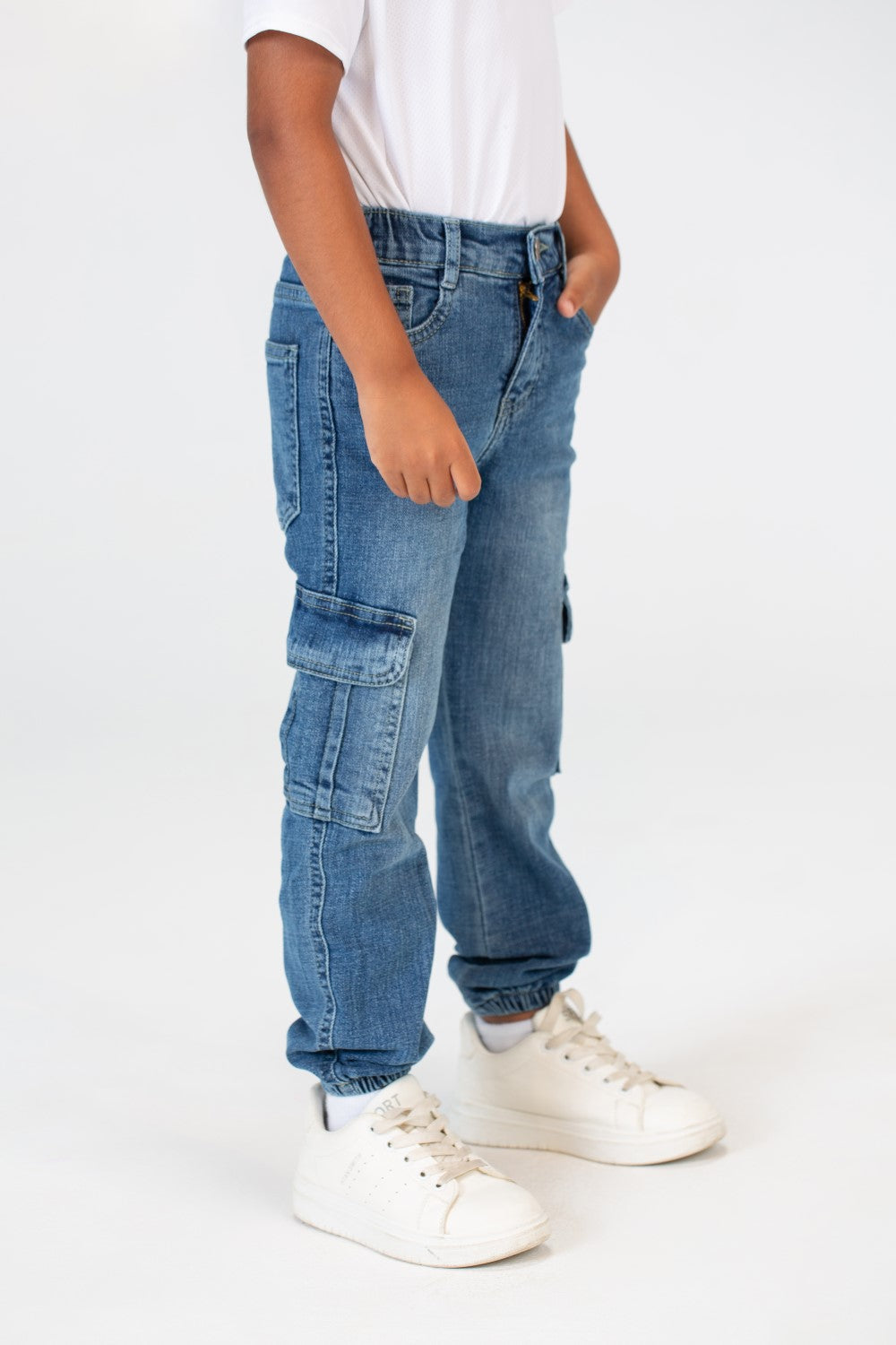 بنطلون شروال جينز للأولاد مع جيوب جانبية بتصميم حديث وفريد