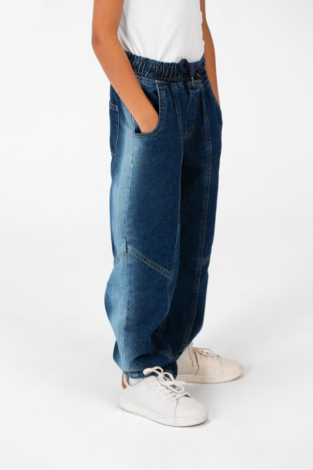 Boy's Wide Leg Elastic Waistband Jeans Pants In A Modern Design