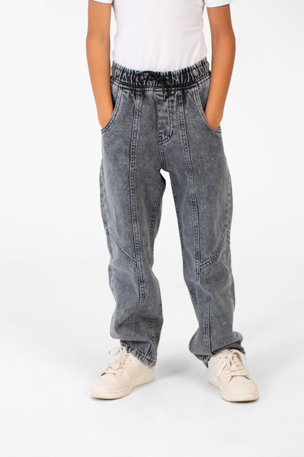 Boy's Wide Leg Elastic Waistband Jeans Pants In A Modern Design