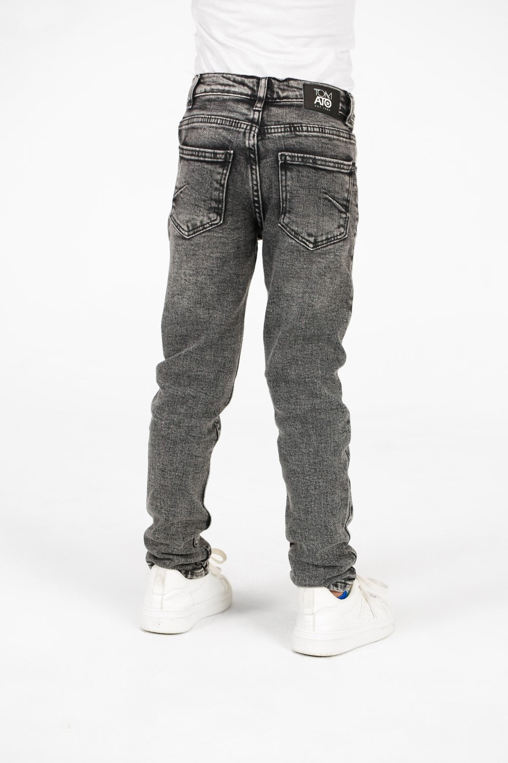 Boys Jeans Used Pants With Badge Tomato On The Back