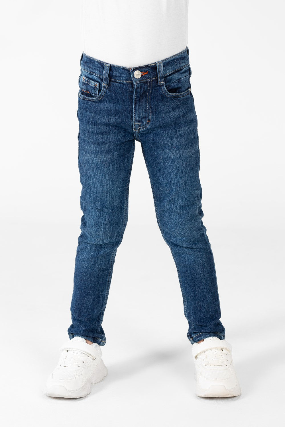 Boy's Jeans Pants With Basic Details And Five Pockets