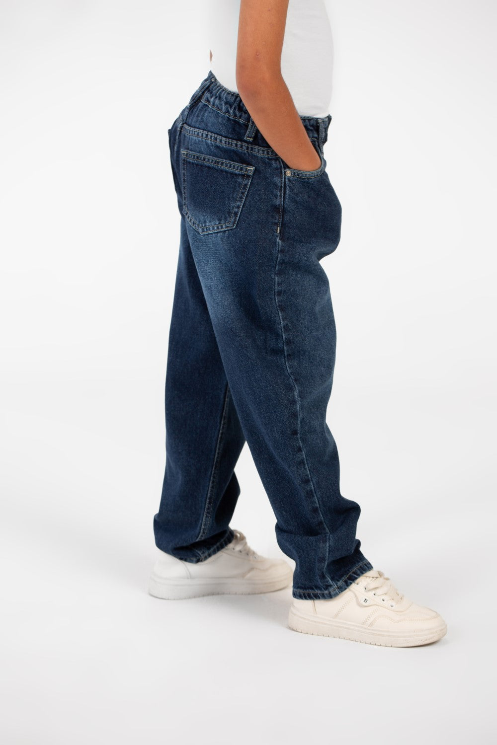 Boy's Wide Leg Jeans Pants With Five Pockets And Modern Design
