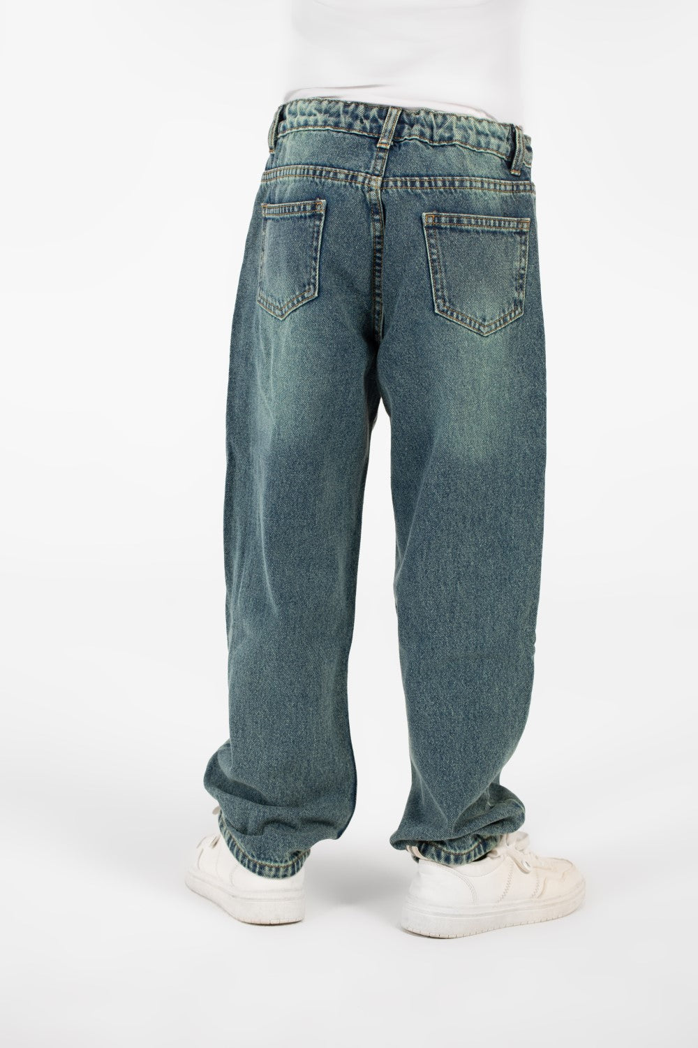 Boy's Wide Leg Jeans Pants With Five Pockets And Modern Design