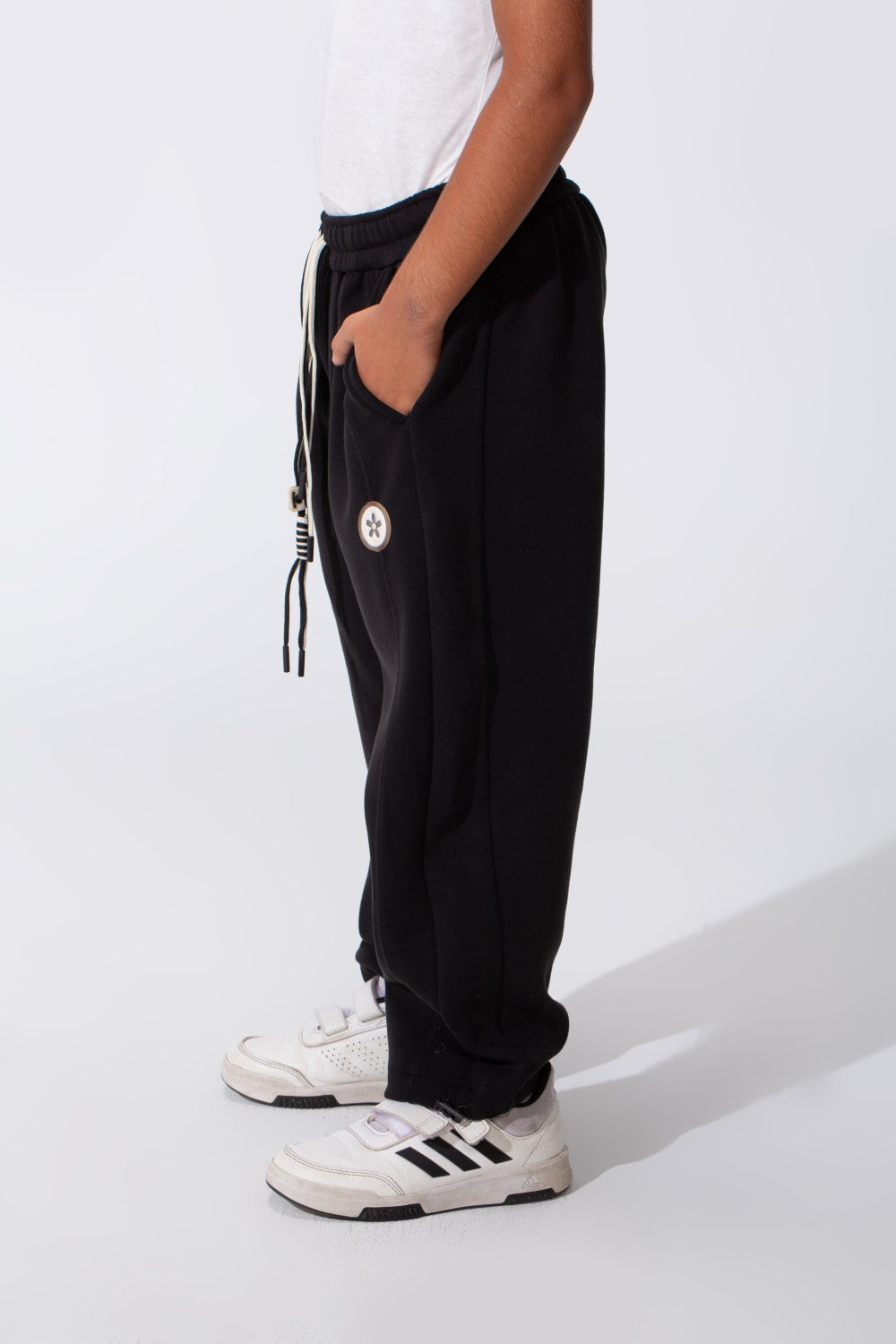 Boy's Tomato Oversized Sweatpants With Drawstring Waist And Pockets