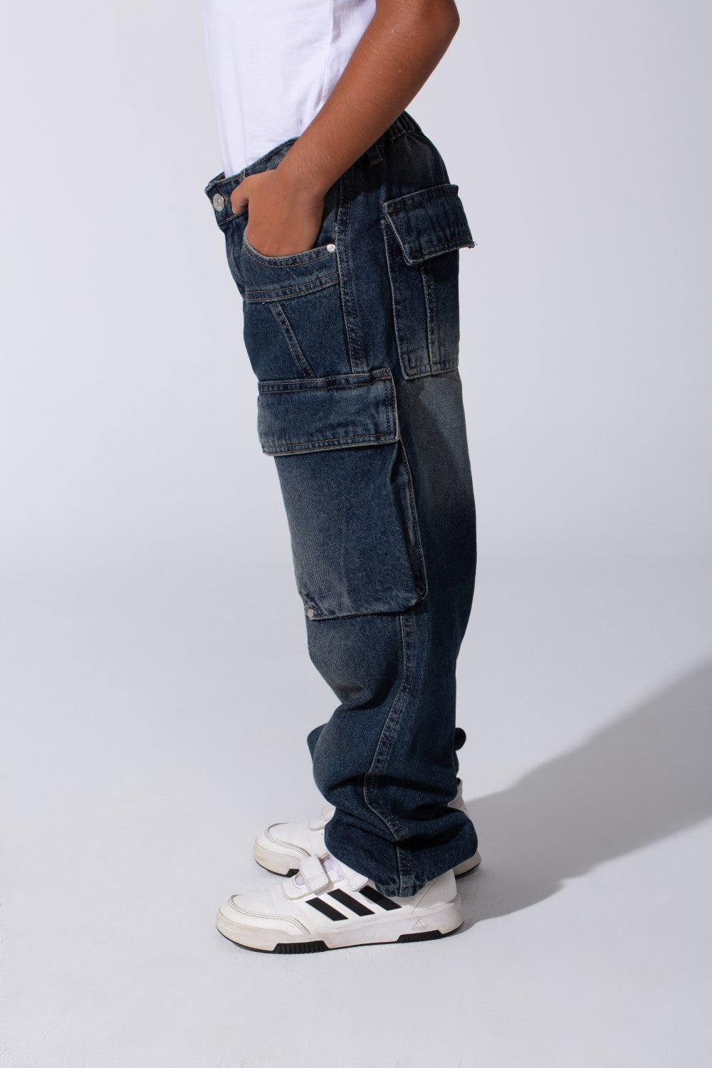 Boy's Cargo Jeans Pants With Pockets And A High Quality Modern Design