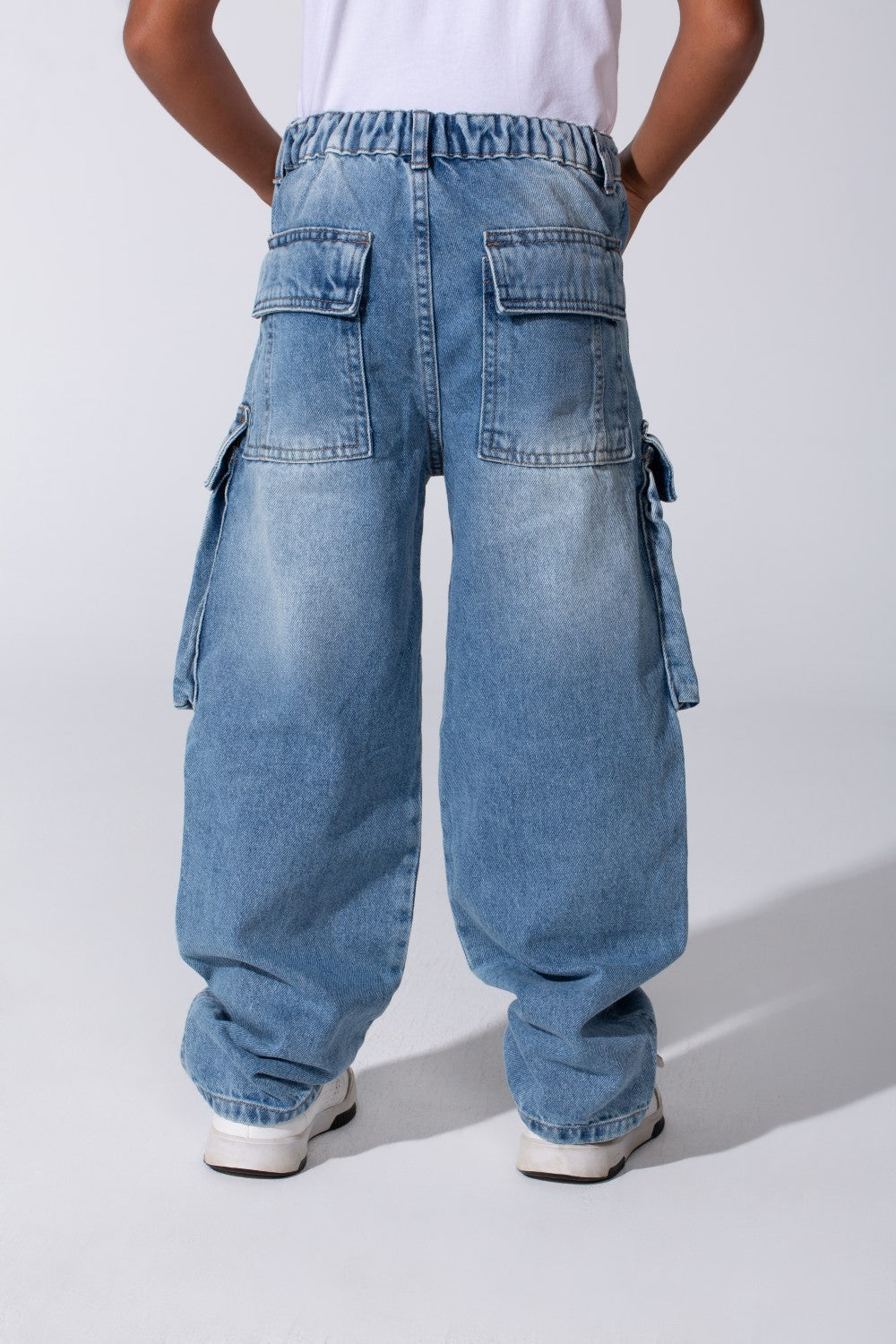 Boy's Cargo Jeans Pants With Pockets And A High Quality Modern Design