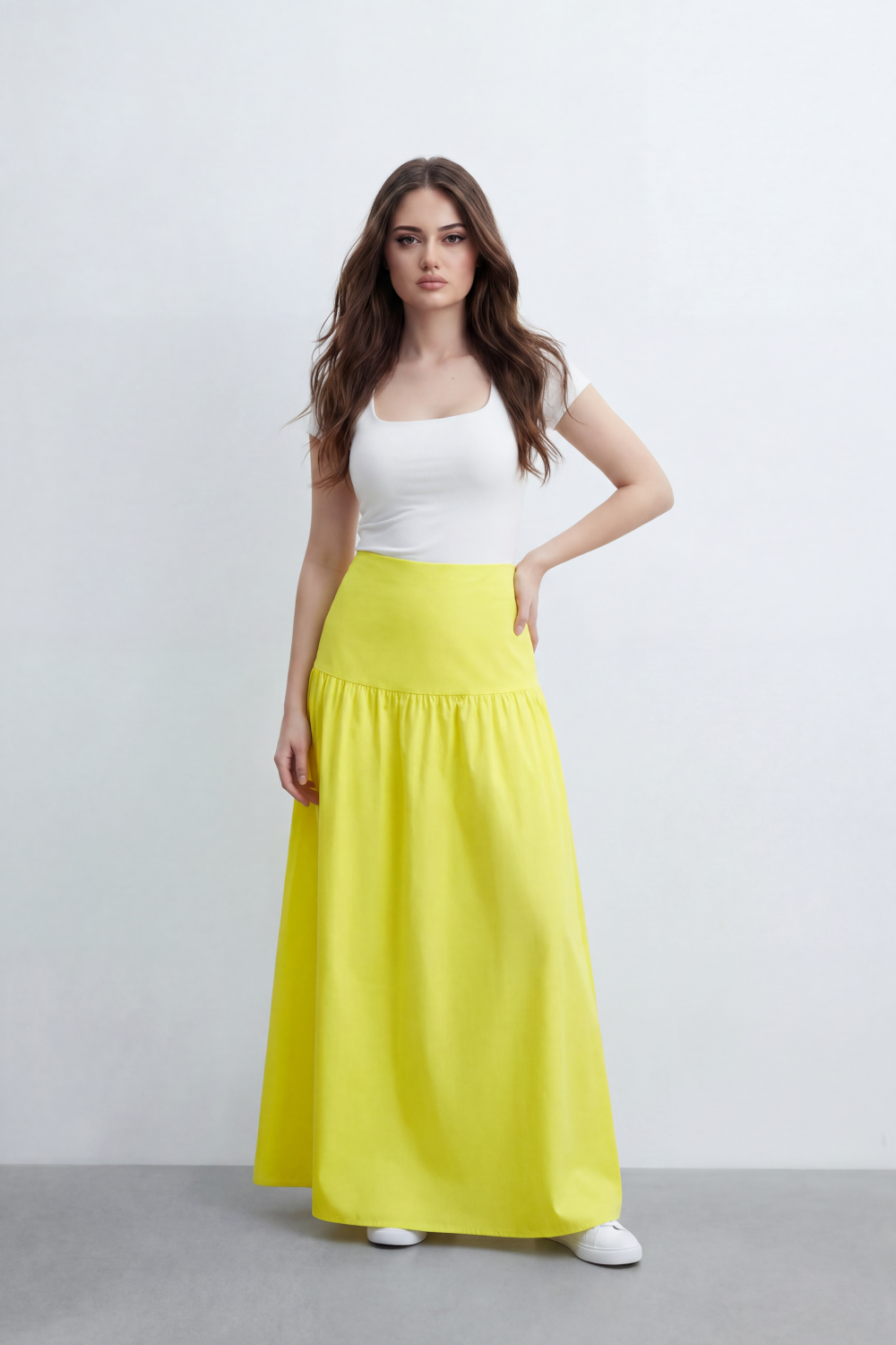 Women’s Tomato Store Sculpted Yoke Maxi Skirt Clean Matte Surface Drop Seam Gathering Builds Soft Volume Natural Crease Finish
