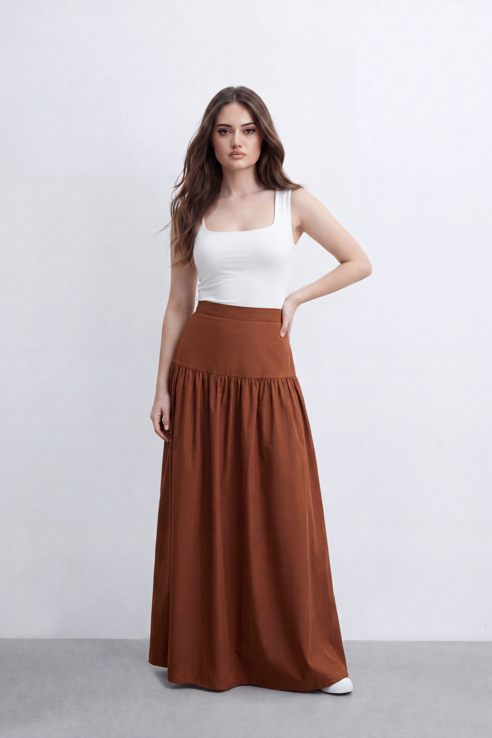 Women’s Tomato Store Sculpted Yoke Maxi Skirt Clean Matte Surface Drop Seam Gathering Builds Soft Volume Natural Crease Finish