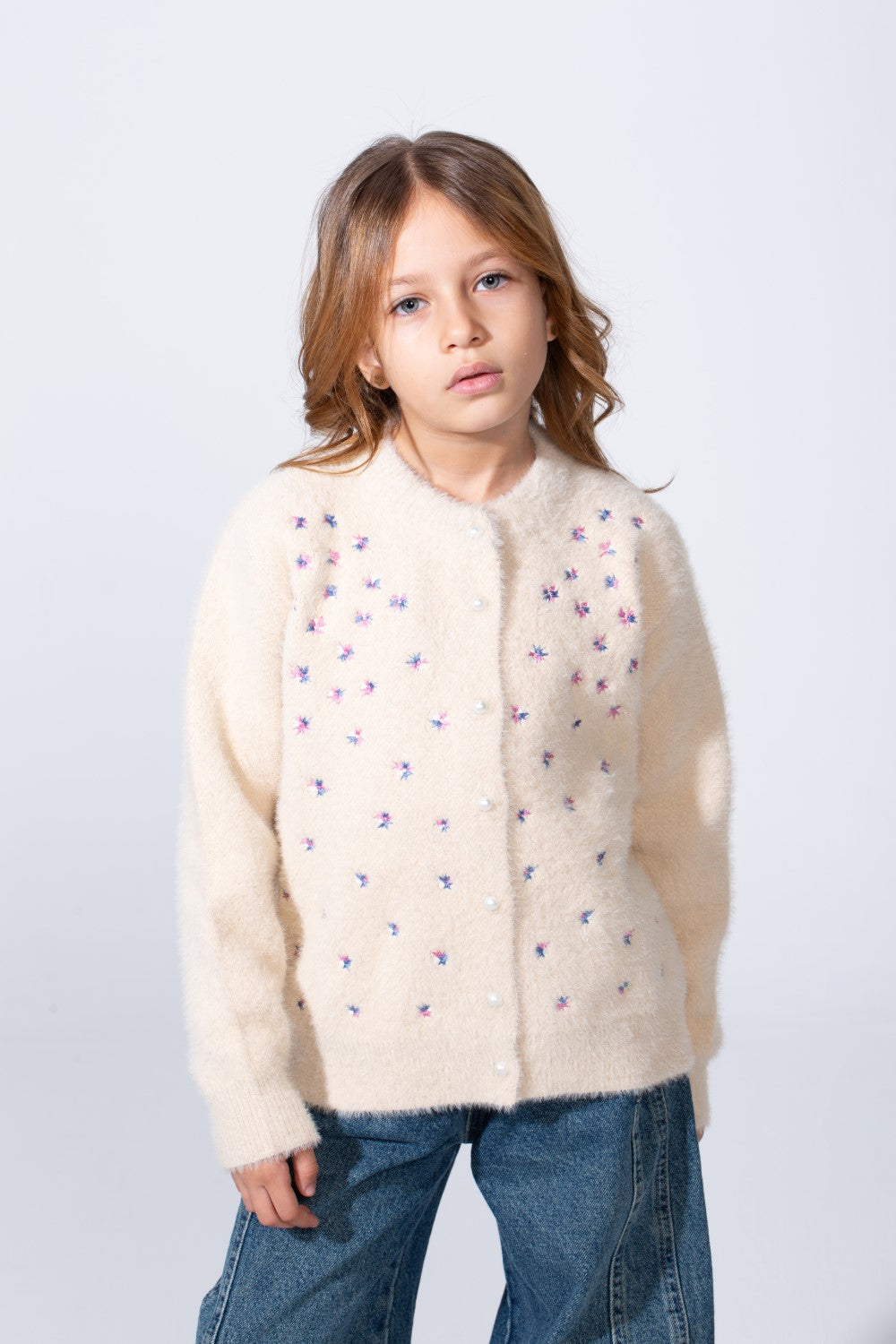 Girl's long Sleeve Round Neck Adorned With Flores Pattern Pearl Button Down Slim Fit Luxurious Knit Warmth Pullover