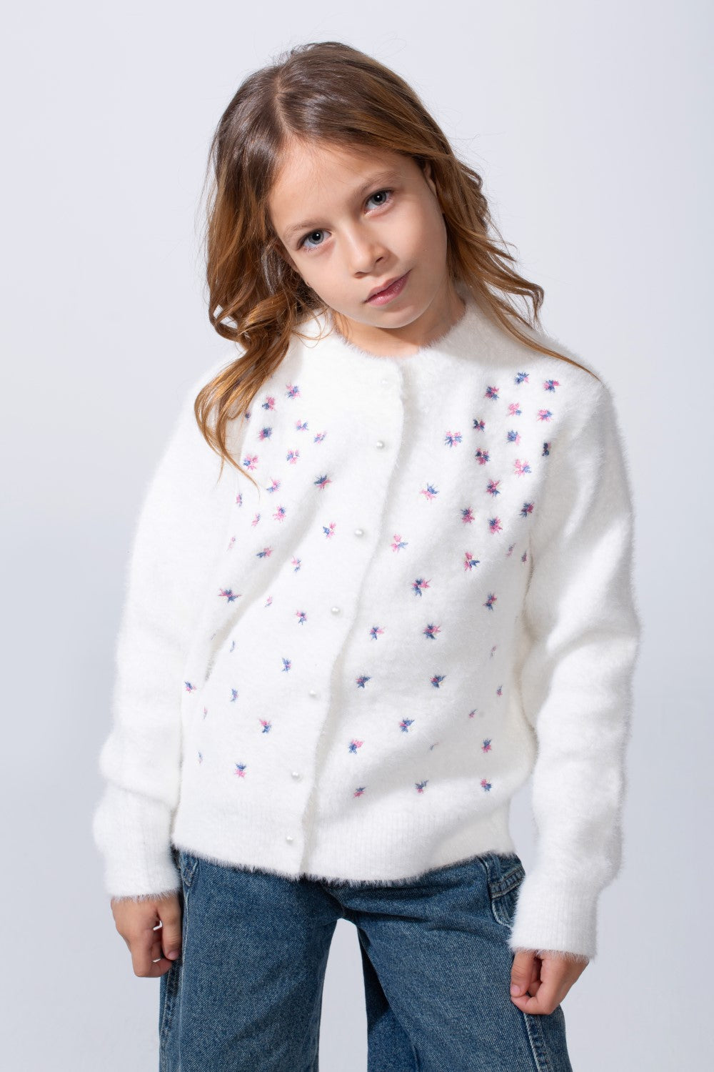 Girl's long Sleeve Round Neck Adorned With Flores Pattern Pearl Button Down Slim Fit Luxurious Knit Warmth Pullover