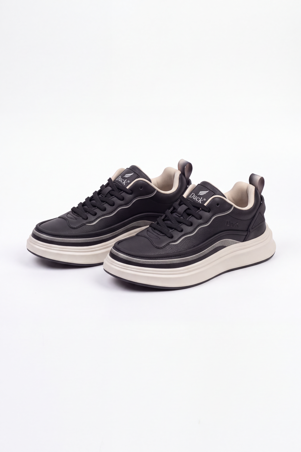 Men's Tomato Store Duck Shoes Runner Sneakers Layered Smooth Panels Mixed Mesh Texture Curved Trim Lines Lace Up Front Pull Tab Detail Duck Shoes