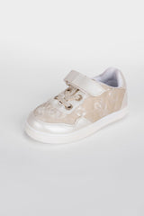 Girl's Flat Sole Faux Leather Sneaker Shoes With Unique Style