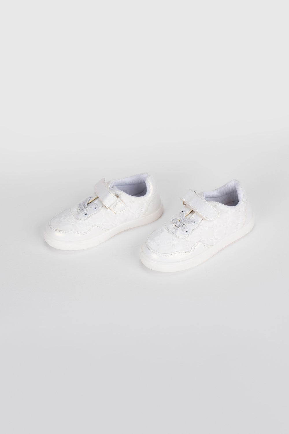 Girl's Flat Sole Faux Leather Sneaker Shoes With Unique Style